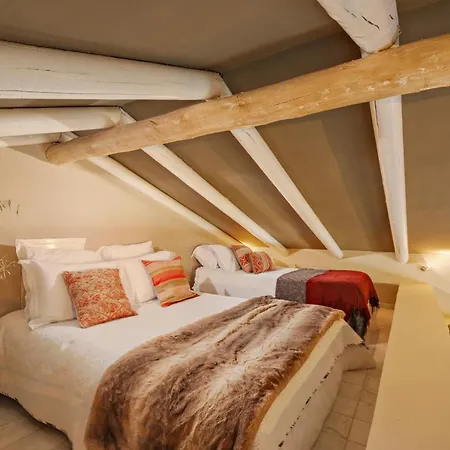 Bed & Breakfast Naranja 3*